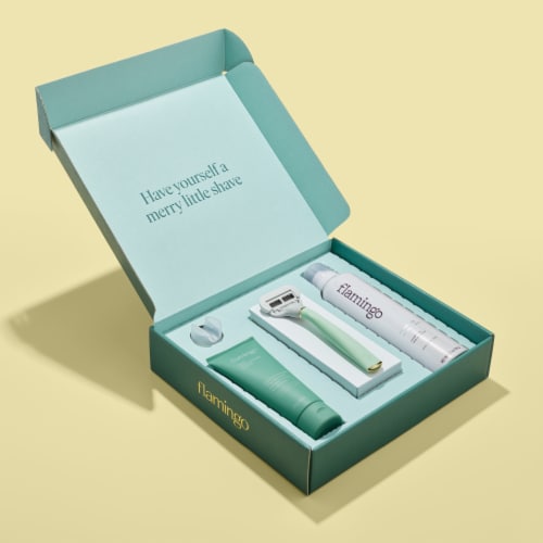 Flamingo Shave Gift Set Perspective: left