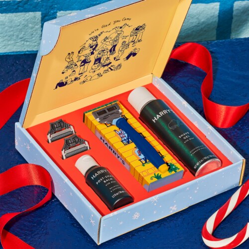Harry's Holiday 2021 Shave Set Perspective: left