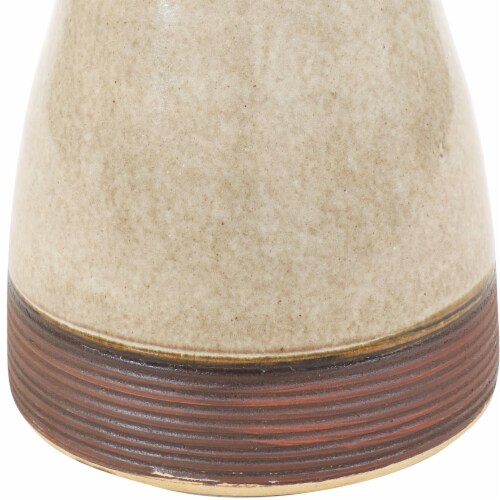 18 Bird Bath Glazed Ceramic Yam Color Duo-Tone Outdoor UV- and Frost-Resistant Perspective: left