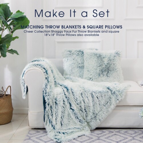 Throw blanket hotsell with matching pillows