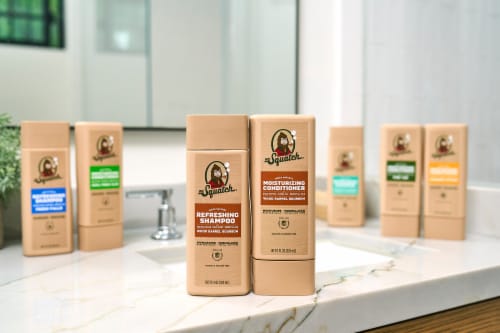 Dr. Squatch® Pine Tar Men's Natural Conditioner Perspective: left