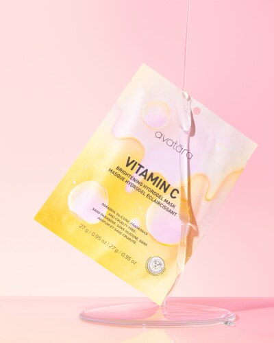 Avatara Vitamin C Brightening Hydrogel Mask Perspective: left
