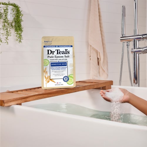 Dr Teal's® Pure Espom Salt Soaking Solution Sensitive Skin with Colloidal Oatmeal & Cucumber Extract Perspective: left