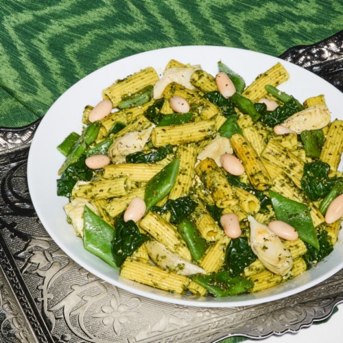 Daily Harvest White Bean + Spinach Pesto Pasta Perspective: left