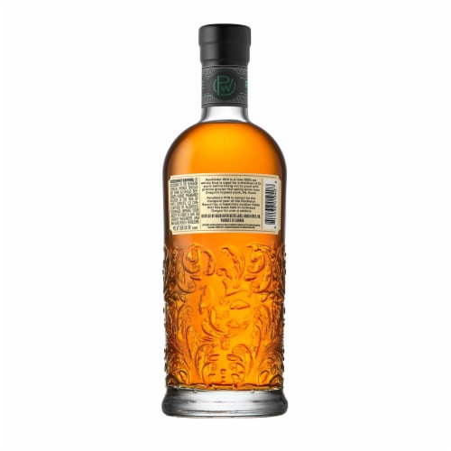 Pendleton 1910 Canadian Rye Whiskey Perspective: left