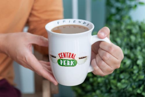 Friends Mugs - Friends Logo Icon Toss 16oz Wide Rim Ceramic Mug FRI3012 -  Friends TV Show Shop