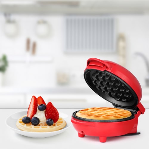 Dash Mini Maker Waffle Iron - Black, 4 in - Kroger