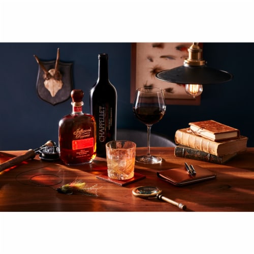 Jefferson's Reserve Pritchard Hill Cabernet Cask Finish Straight Bourbon Perspective: left