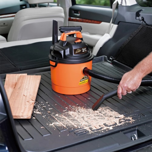 Armor All 2 HP Peak Wet/Dry Utility Vac Perspective: left