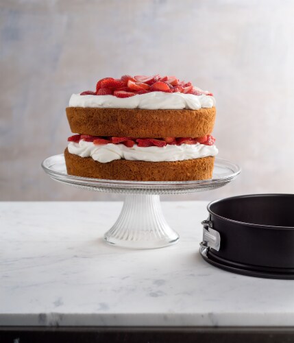 BALLARINI La Patisserie by HENCKELS Nonstick 10-inch Springform Pan Perspective: left