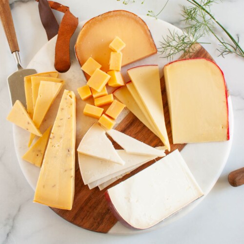 Dutch Cheese Board Gift Set (1.8 pound) Perspective: left