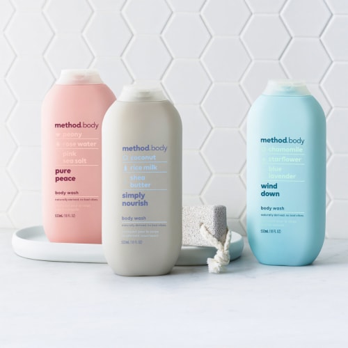 METHOD Body Wash Pure Peace Perspective: left