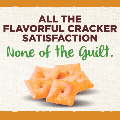 Back to Nature Cheddalicious Cheese Flavored Crackers Perspective: left