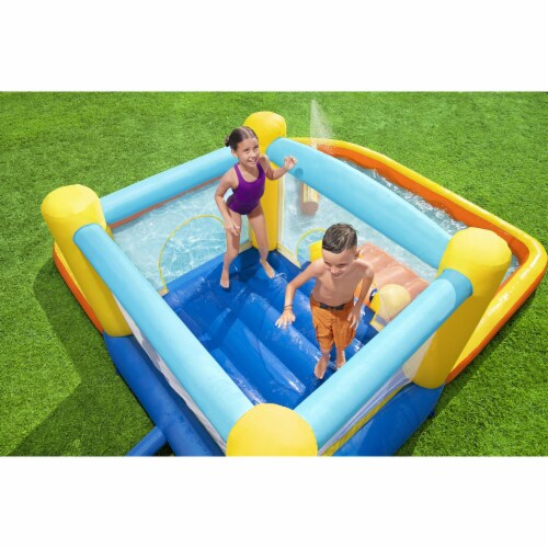 H2OGO! Beach Bounce Water Park Perspective: left