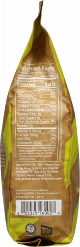 Mitica Fennel Taralli Italian Crackers Perspective: left