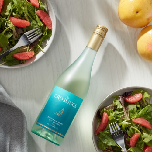The Crossings Sauvignon Blanc New Zealand White Wine Perspective: left