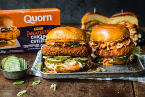 Quorn™ Kickin' Meatless ChiQin Cutlets Perspective: left