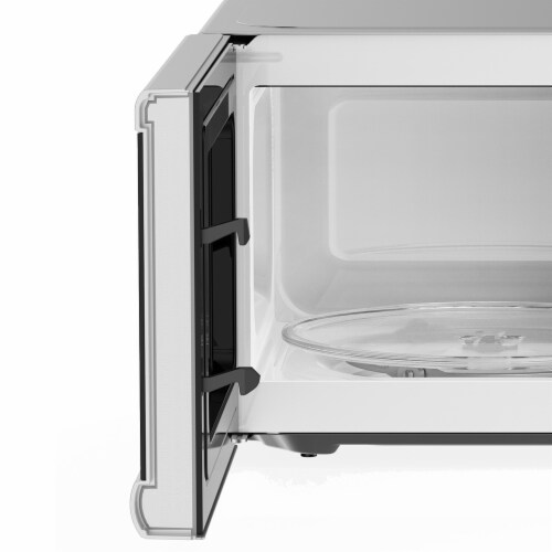 0.7 cu. ft. Countertop Small Microwave in White by BLACK+DECKER