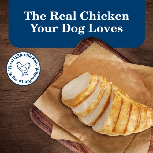 Blue Buffalo Homestyle Natural Adult Wet Dog Food Chicken & Garden Vegetables Perspective: left
