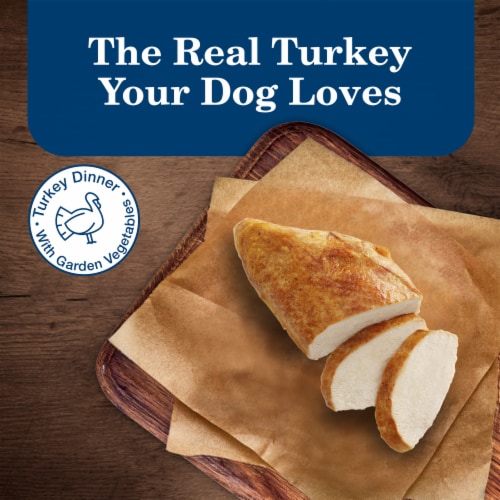 Blue Buffalo Homestyle Natural Adult Wet Dog Food Turkey & Garden Vegetables Perspective: left