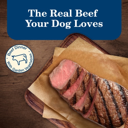 Blue Buffalo Homestyle Recipe Senior Wet Dog Food, Beef Dinner with Garden Vegetables, 12.5-oz Can Perspective: left