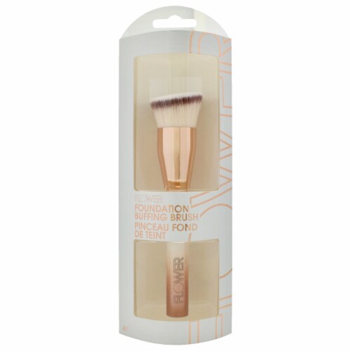 Flower Foundation Buffing Brush B1 Perspective: left