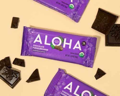 Aloha Chocolate Fudge Brownie Protein Bars Perspective: left