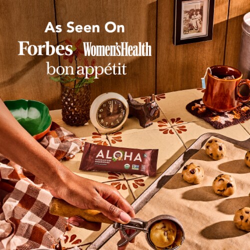 Aloha Organic Chocolate Chip Cookie Dough Plant-Based Protein Bar 12 Count Perspective: left