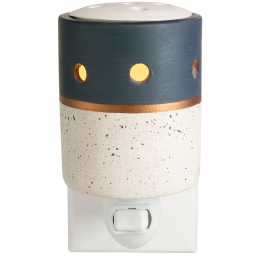 Oak & Rye Kiki Mini Wax Warmer Perspective: left