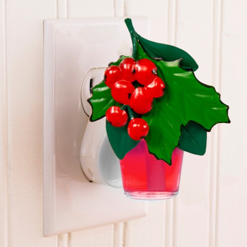 ScentSationals Winter Berries Scent Charm Oil Diffuser Perspective: left