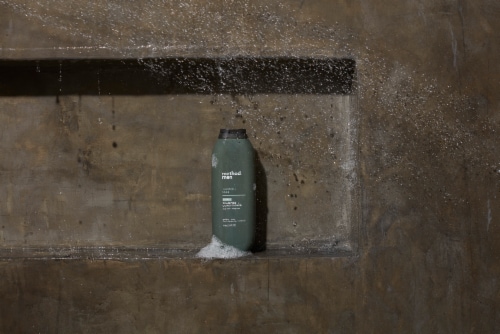 Method Juniper + Sage Men 2-in-1 Shampoo + Conditioner Perspective: left