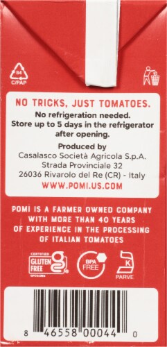 Pomi Chopped Tomatoes Perspective: left