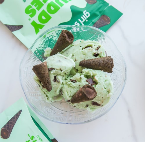 Muddy Bites® Girl Scout Thin Mints™ Waffle Cone Snacks Perspective: left