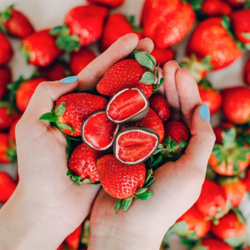 Tru Fru Strawberries Hyper-Chilled in White & Dark Chocolate Perspective: left