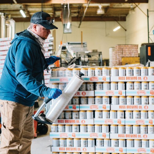 Huss Brewing Co. Scottsdale Blonde German Style Kolsch Perspective: left