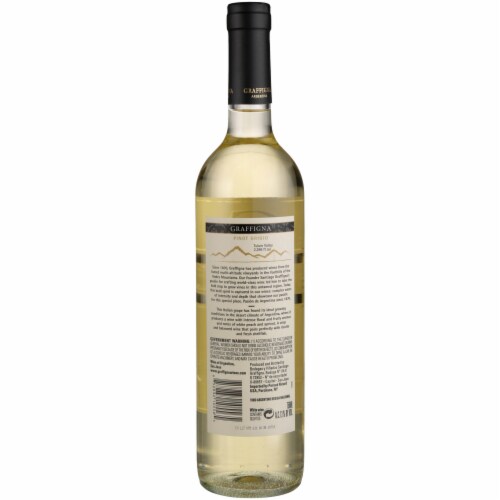 Graffigna Genuine Collection Pinot Grigio Argentina White Wine Perspective: left