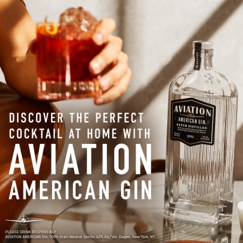 Aviation Gin/Genever American Gin Perspective: left