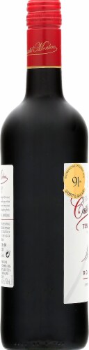 Castillo de Monlero Tempranillo Spanish Red Wine Perspective: left