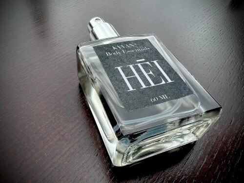 HĒI by Kavan Men’s Cologne Perspective: left
