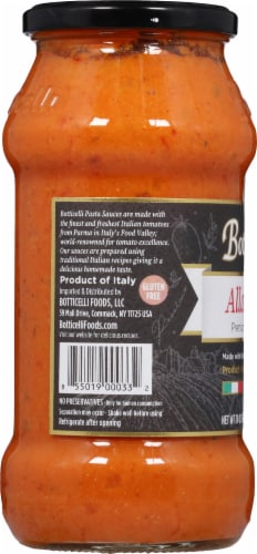 Botticelli® Alla Vodka Sauce Perspective: left