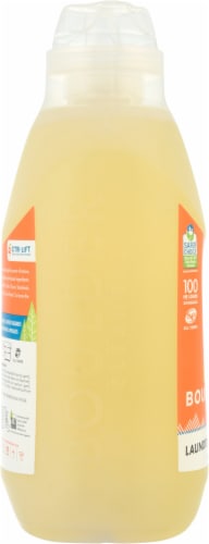 Boulder Clean Natural Liquid Laundry Detergent Perspective: left
