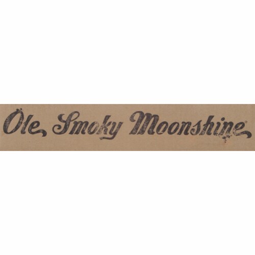 Ole Smoky Apple Pie Moonshine Tennessee Whiskey Perspective: left