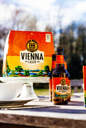 Devils Backbone Brewing Company Vienna Lager Perspective: left