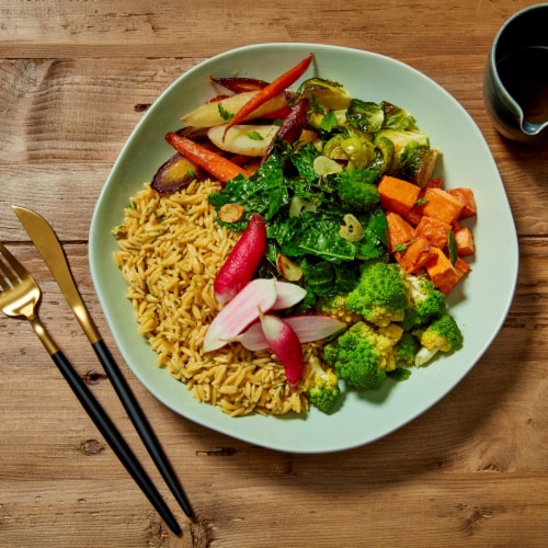 Banza™ Garlic Olive Oil Chickpea Rice Perspective: left