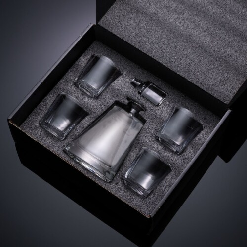 Luna Whiskey Decanter Set with 4 Glasses, Set of 5 Perspective: left