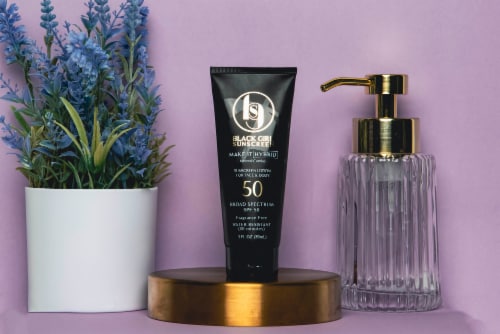 Black Girl Sunscreen Make it Hybrid SPF 50 Perspective: left