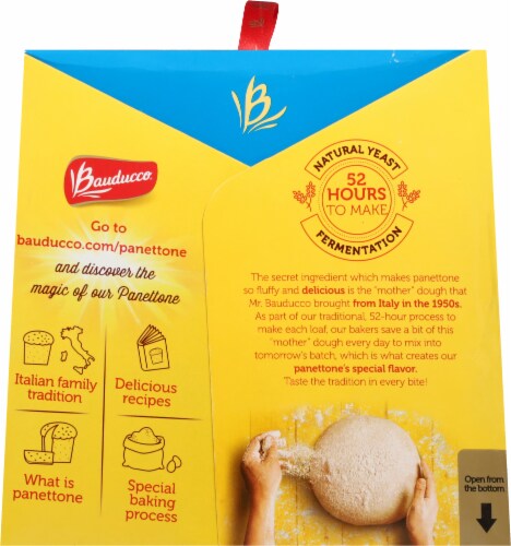 Bauducco Vanilla Panettone Perspective: left