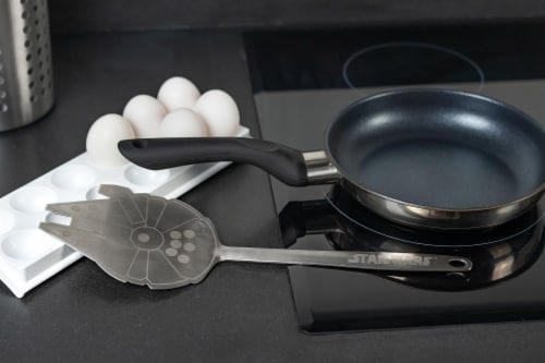 Star Wars Metal Spatula - Millennium Falcon Perspective: left