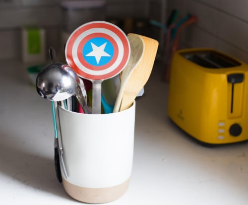 Marvel Captain America Shield Colored Flat Stainless Steel Wide Head Spatula Perspective: left