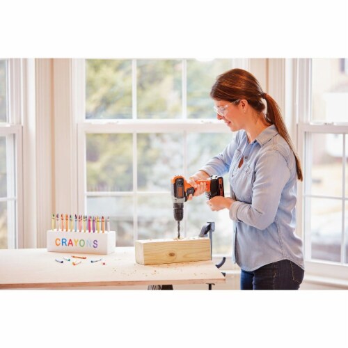 Black+Decker Hand Tool and Accessory Home Project Kit Perspective: left